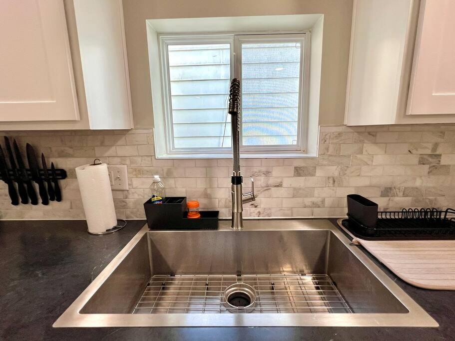 Modern Style Home Near Dt Indy & Major Attractions Indianapolis Eksteriør billede